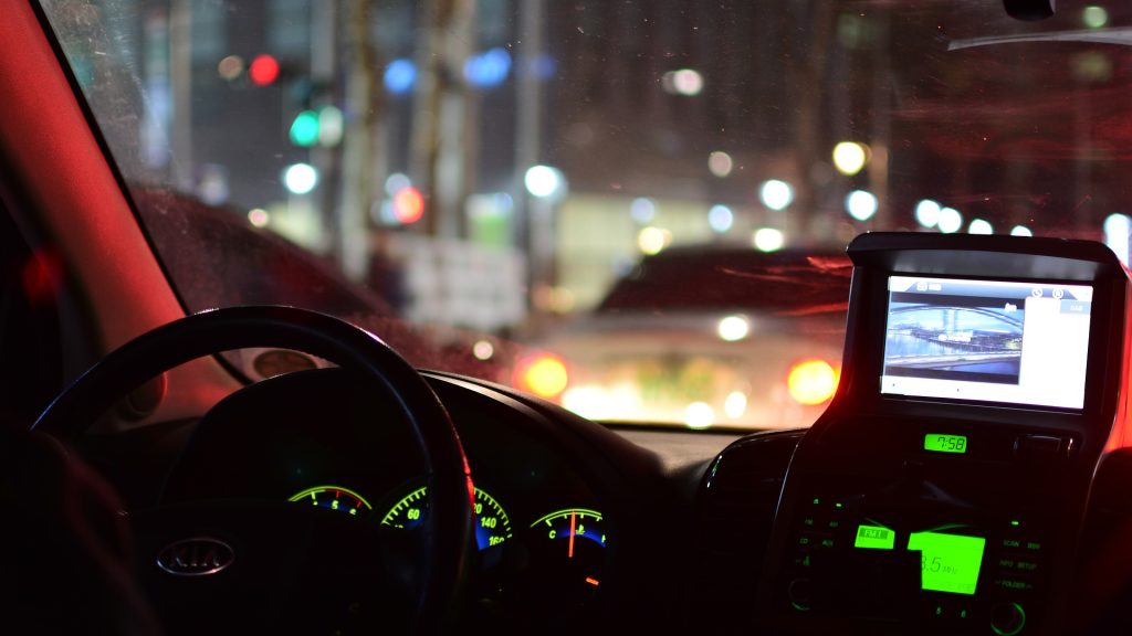 night driving tips, night driving safety, night driving safety tips, Security Specialists night driving tips, night driving