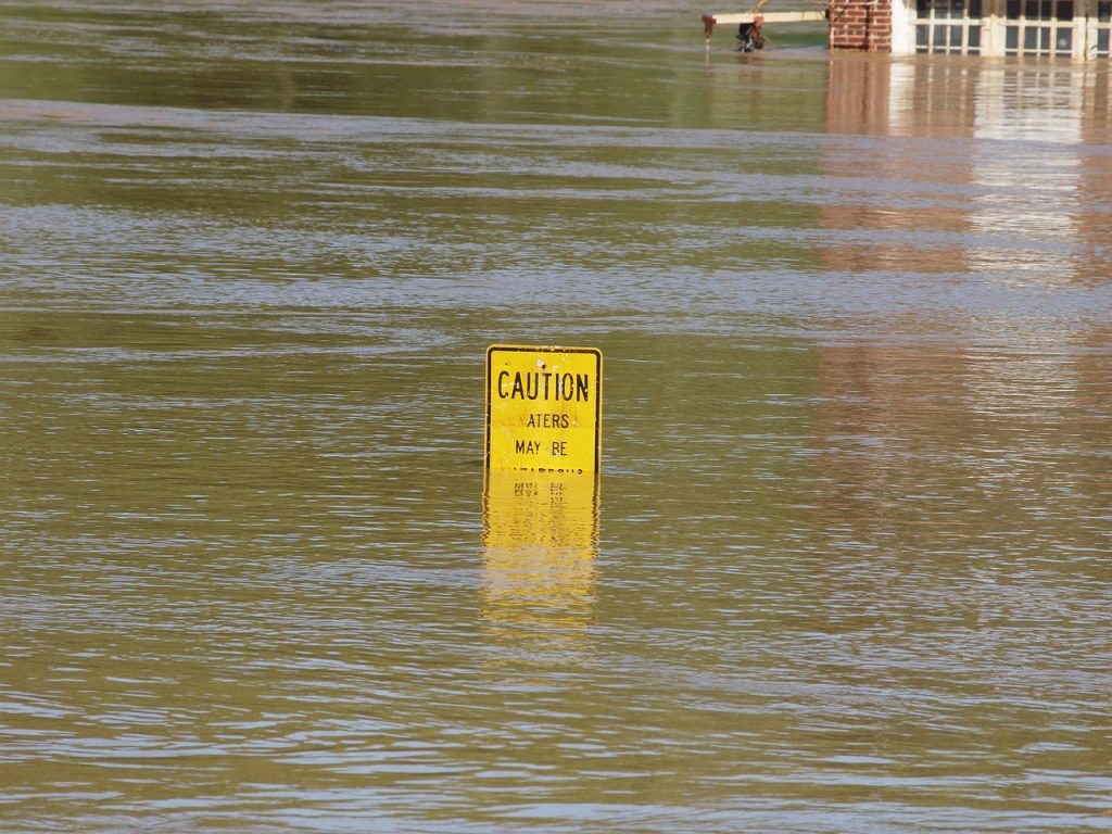 food safety tips following a flood, security specialists food safety tips, food protection tips following hurricanes, hurricane helene food safety tips